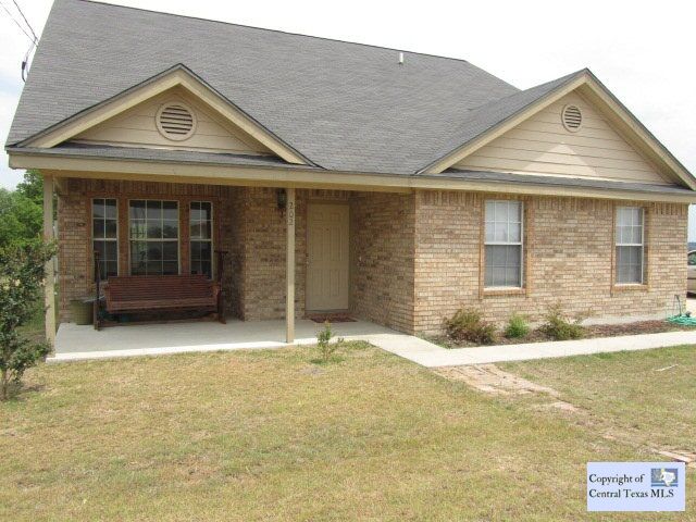 Property Photo: 202 Ford Road TX 78666