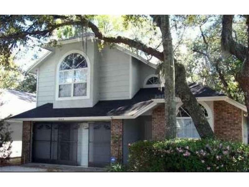 Property Photo: 4809 Old Oak Tree Court FL 32808
