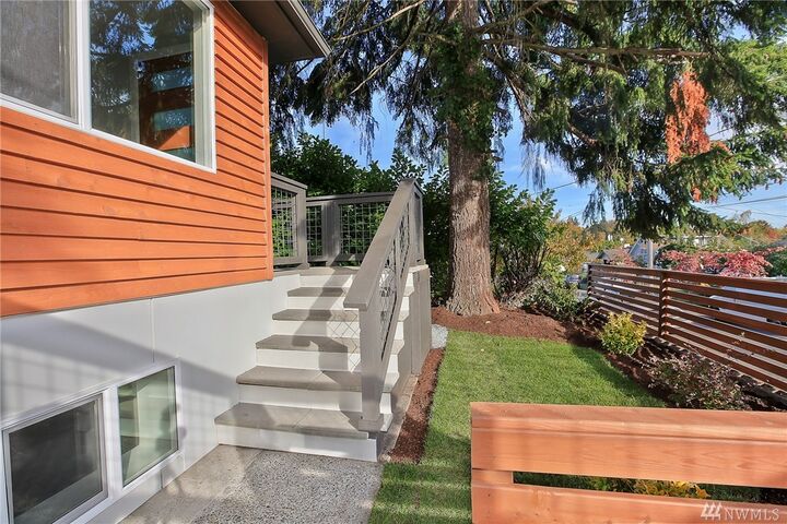 Property Photo: 4234 S Juneau St WA 98118