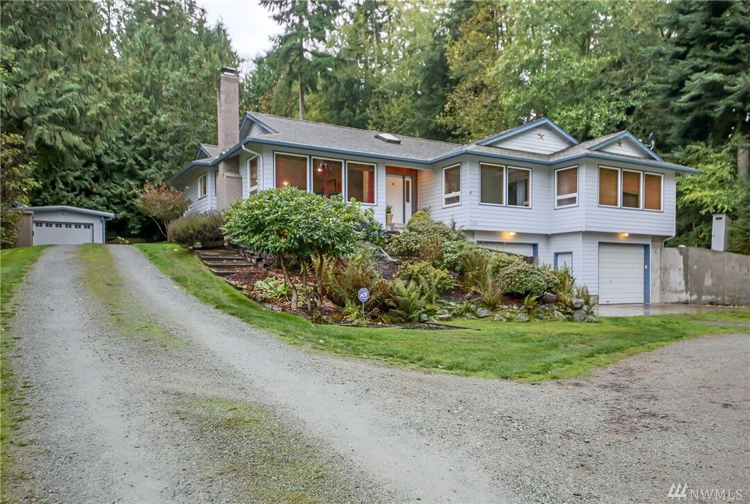 Property Photo:  8408 S Lake Ketchum Rd  WA 98292 