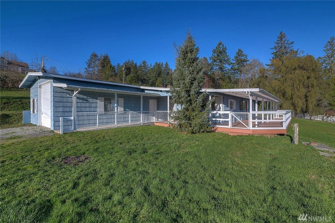 Property Photo: 16611 10th Avenue Kpn WA 98349