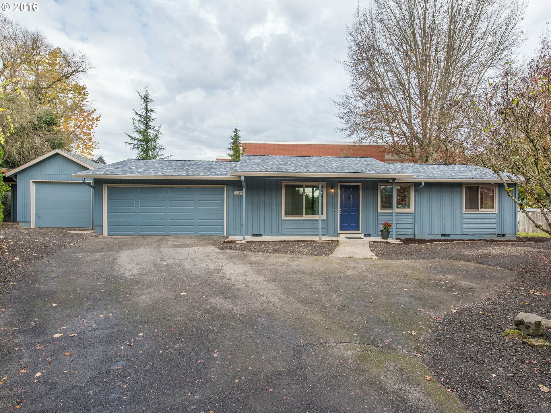 Property Photo:  10445 SW 90th Ave  OR 97223 