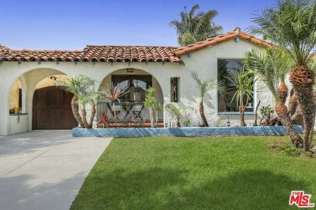 Property Photo:  1745 S Spaulding Ave  CA 90019 