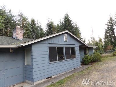 Property Photo:  42819 Hilligoss Lane  WA 98328 