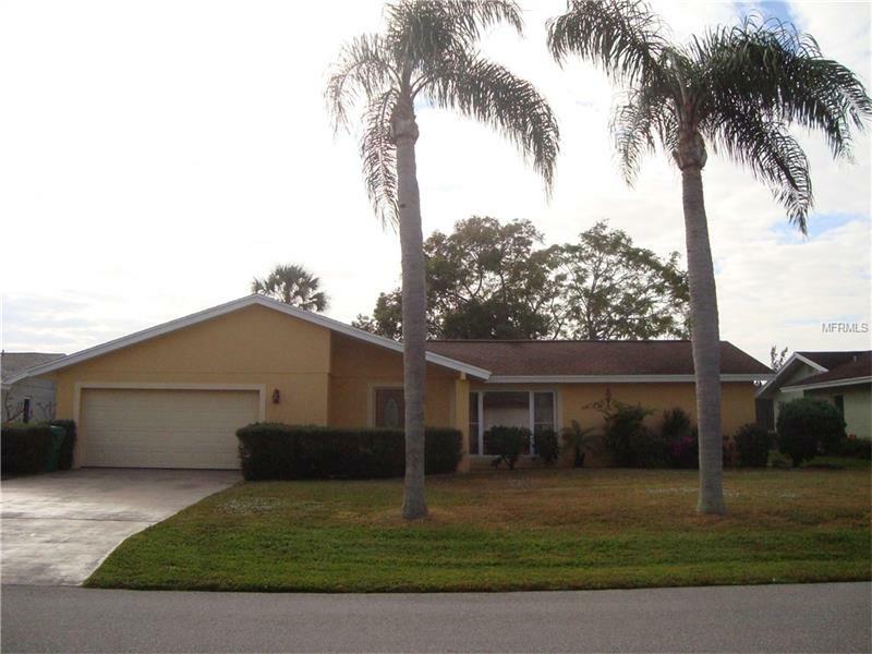 Property Photo:  2824 Shannon Drive  FL 33950 