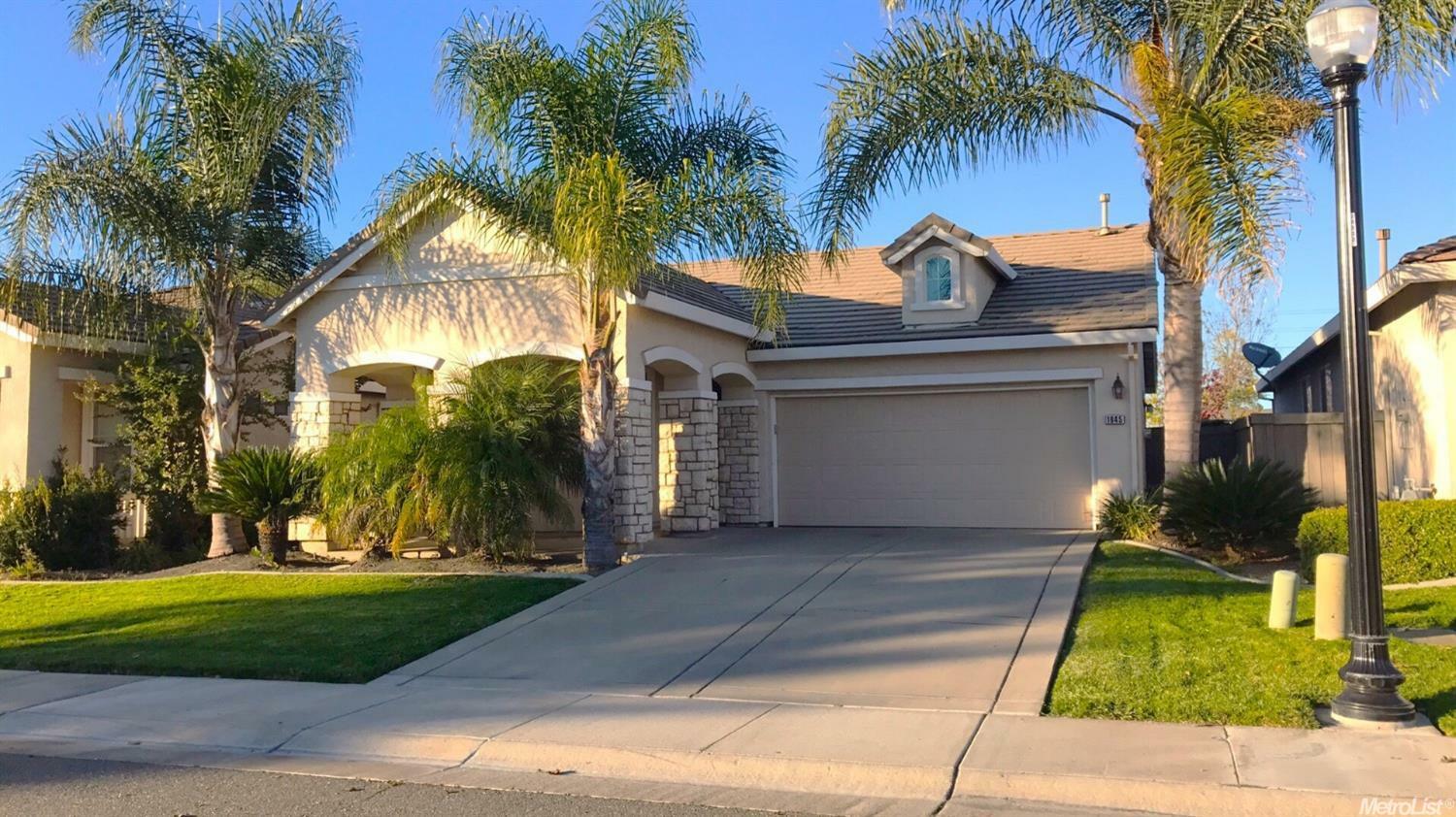 Property Photo: 1845 Zurlo Way CA 95835