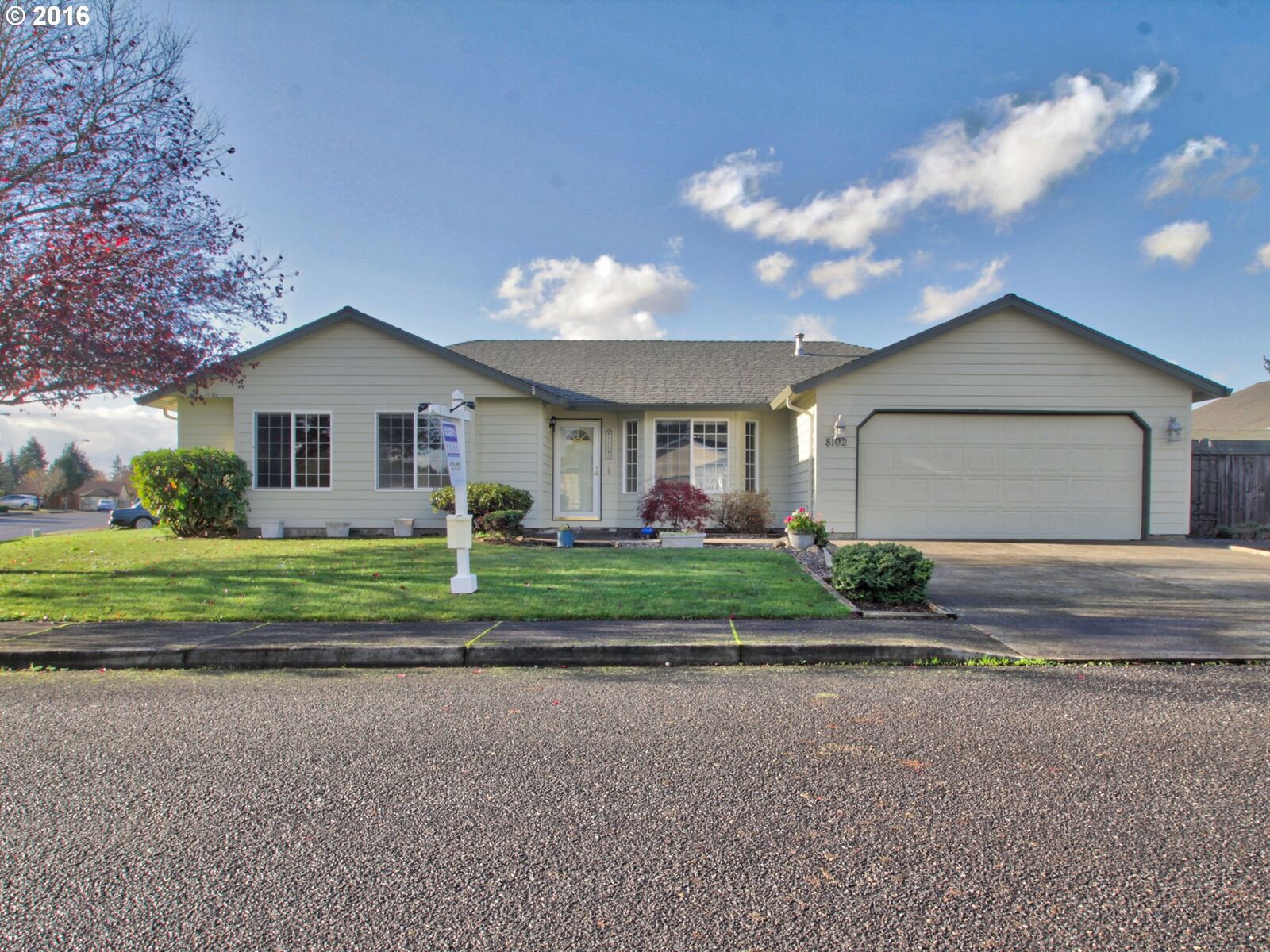 Property Photo: 8102 NE 106th Pl WA 98662