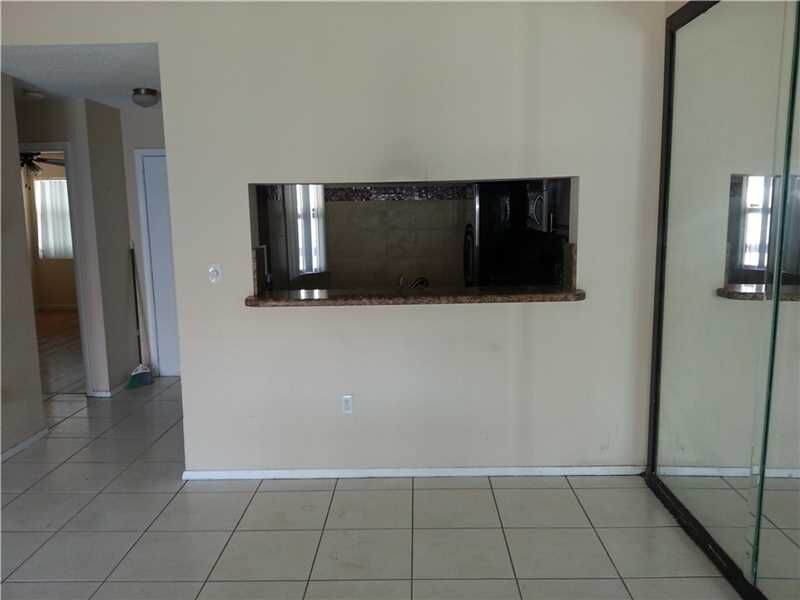 Property Photo: 11396 SW 2nd Ct 11396 FL 33025