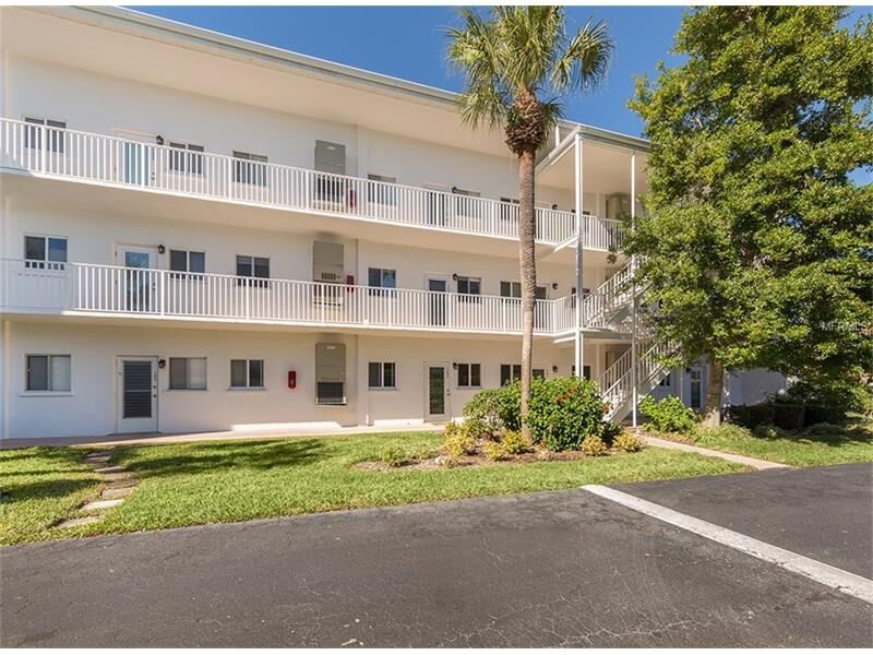 Property Photo: 100 The Esplanade N 202 FL 34285