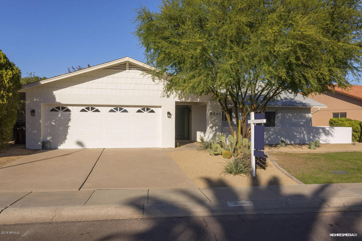 Property Photo: 8564 E Via Del Palacio -- AZ 85258