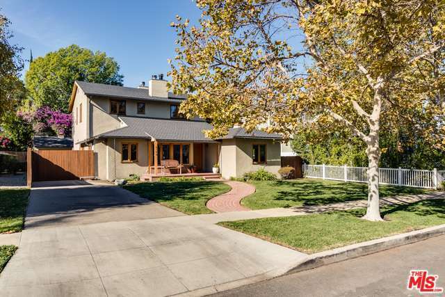 Property Photo:  4149 Nagle Ave  CA 91423 