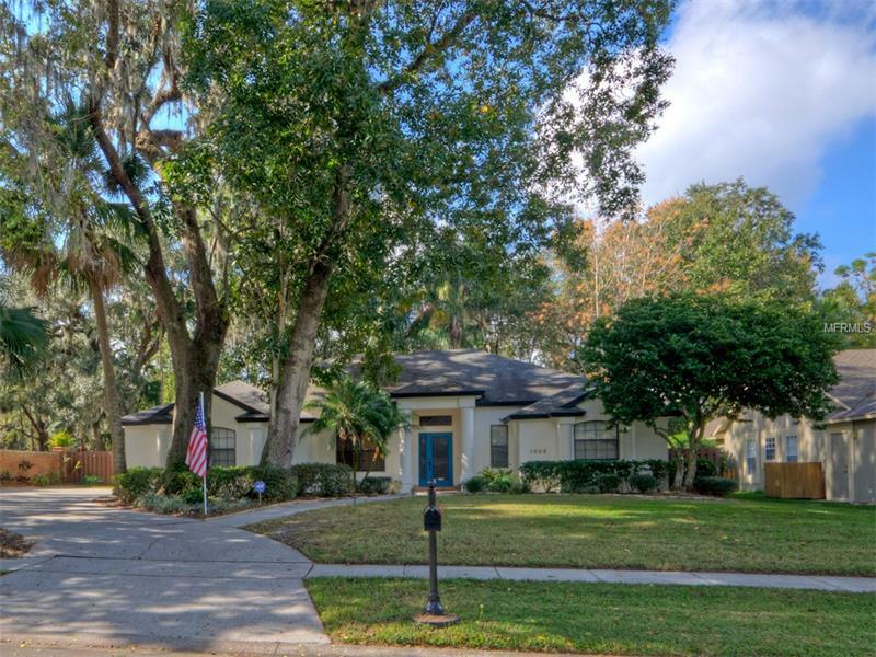 Property Photo:  1005 Twin Oaks Circle  FL 32765 