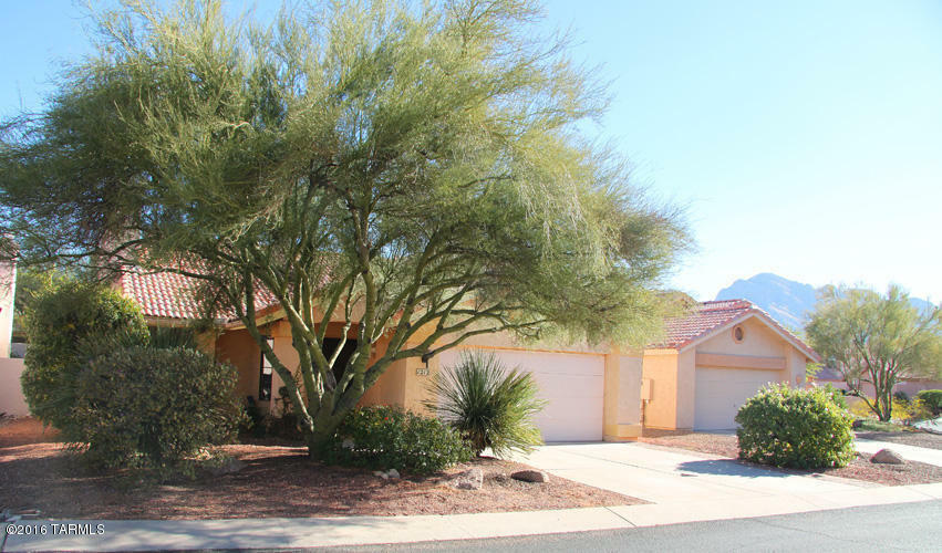 Property Photo:  1212 W Desert Greens Way  AZ 85737 