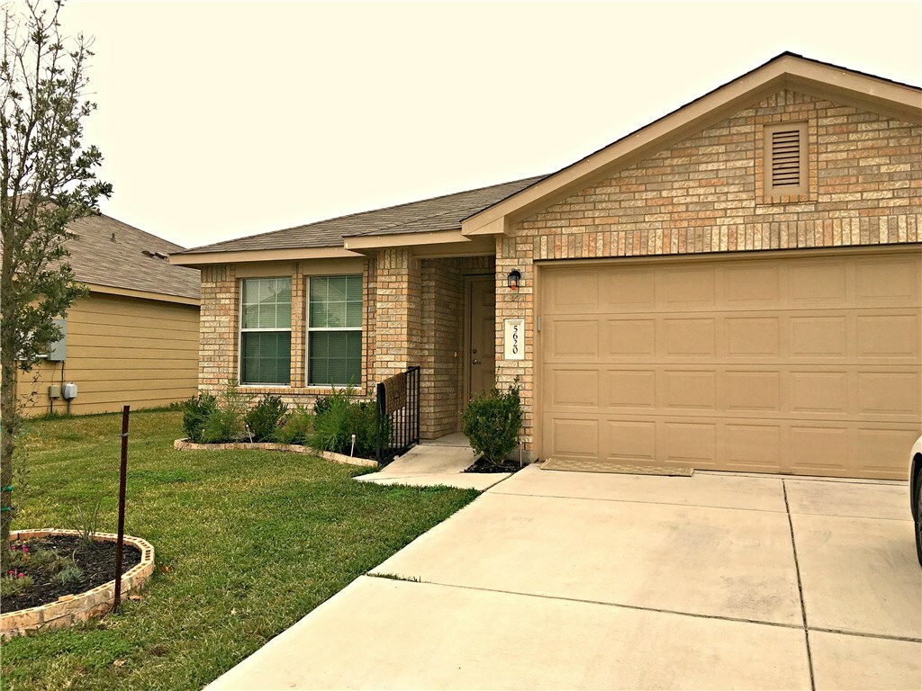 Property Photo:  5620 Nelson Oaks Drive  TX 78724 