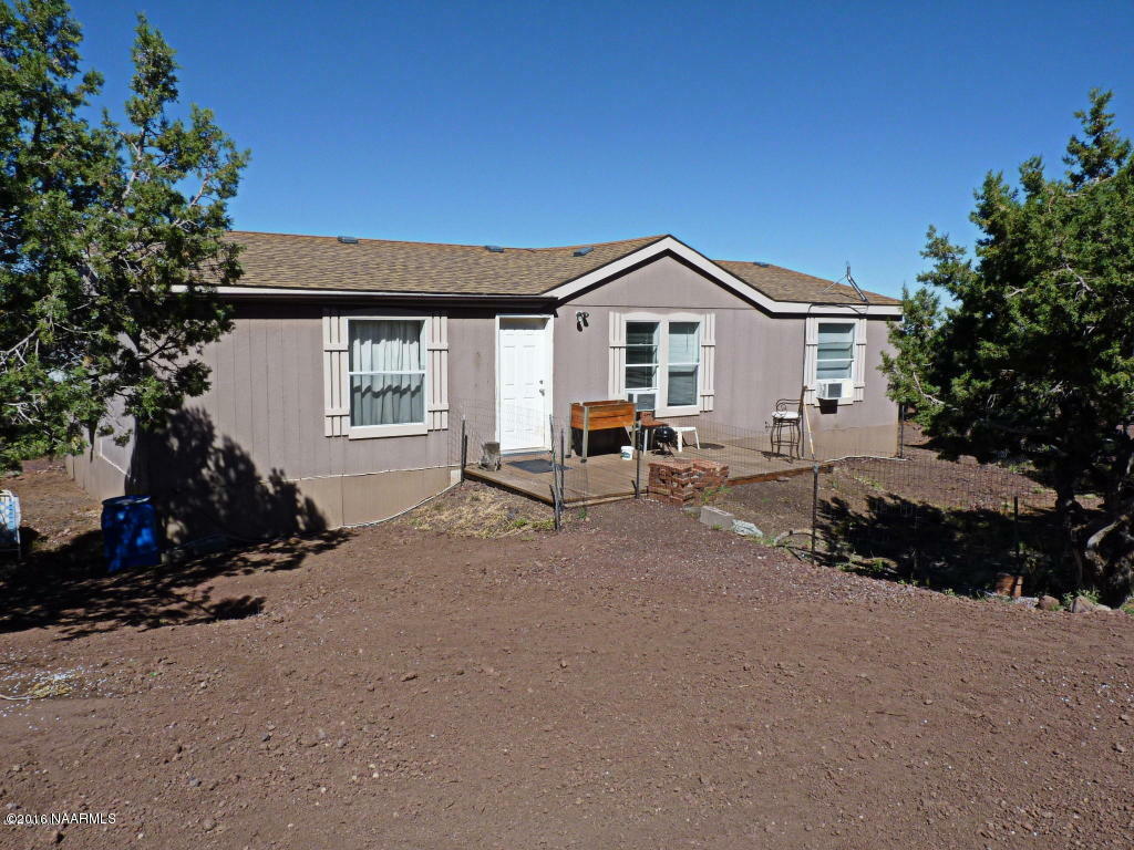 Property Photo:  1352 W Wolf Lane  AZ 86046 