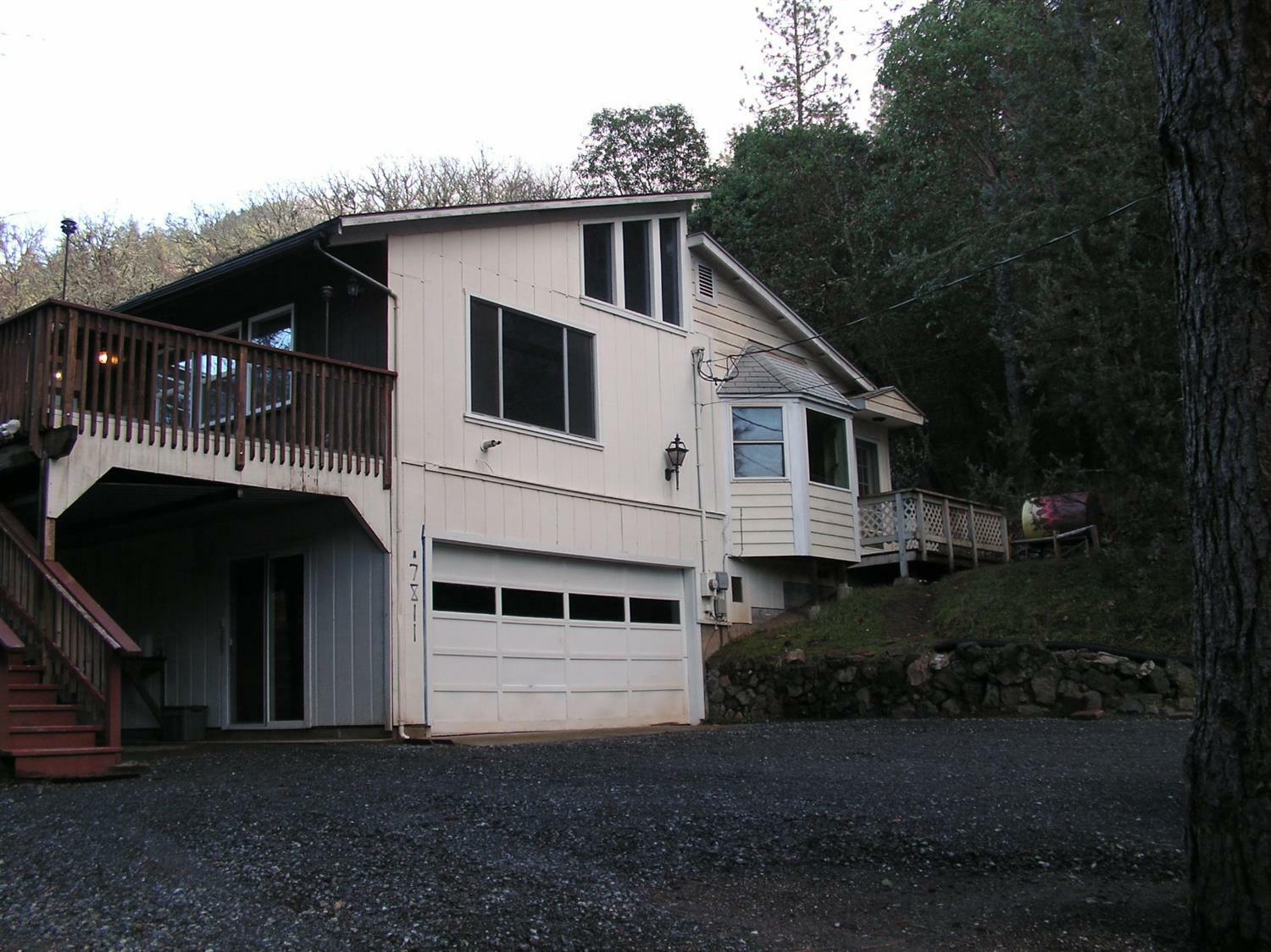 Property Photo:  7811 Rogue River Highway  OR 97527 