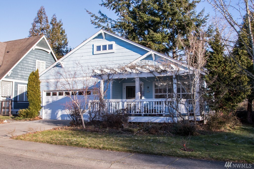 Property Photo: 2908 St Paul St WA 98226