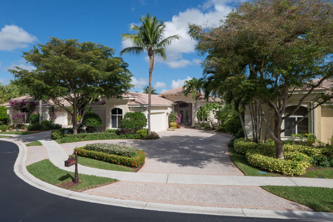 Property Photo:  7793 Trieste Place  FL 33446 
