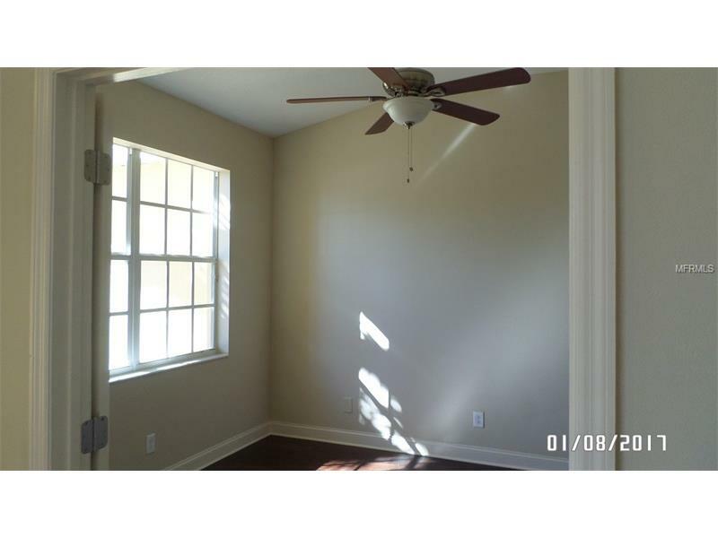 Property Photo: 11316 Bridge Pine Drive FL 33569
