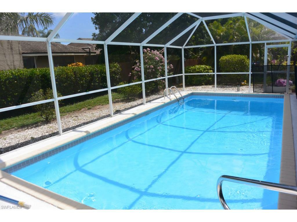 Property Photo: 390 Saint Andrews Boulevard FL 34113