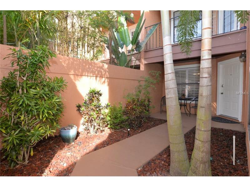 Property Photo:  967 Casa Del Sol Circle  FL 32714 