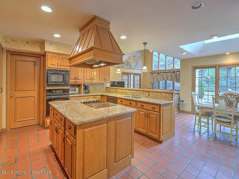 Property Photo:  9 Chesley Court  NJ 07751 