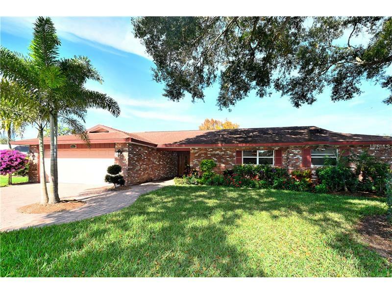 Property Photo:  4903 Palm Aire Drive  FL 34243 