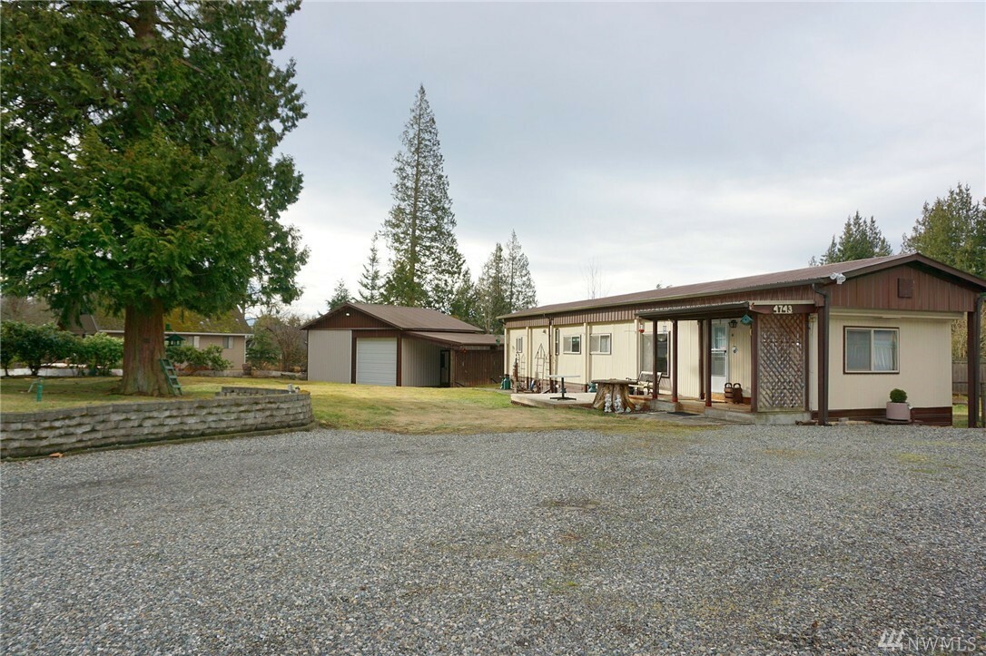 Property Photo:  4743 Neptune Cir  WA 98248 