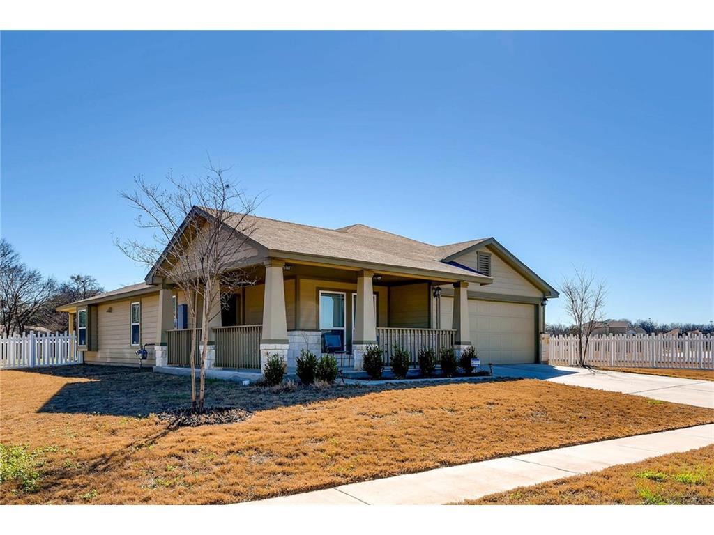 Property Photo: 2051 Willow Way TX 78664