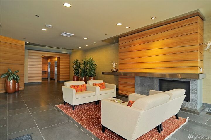 Property Photo: 820 Blanchard St 502 WA 98121