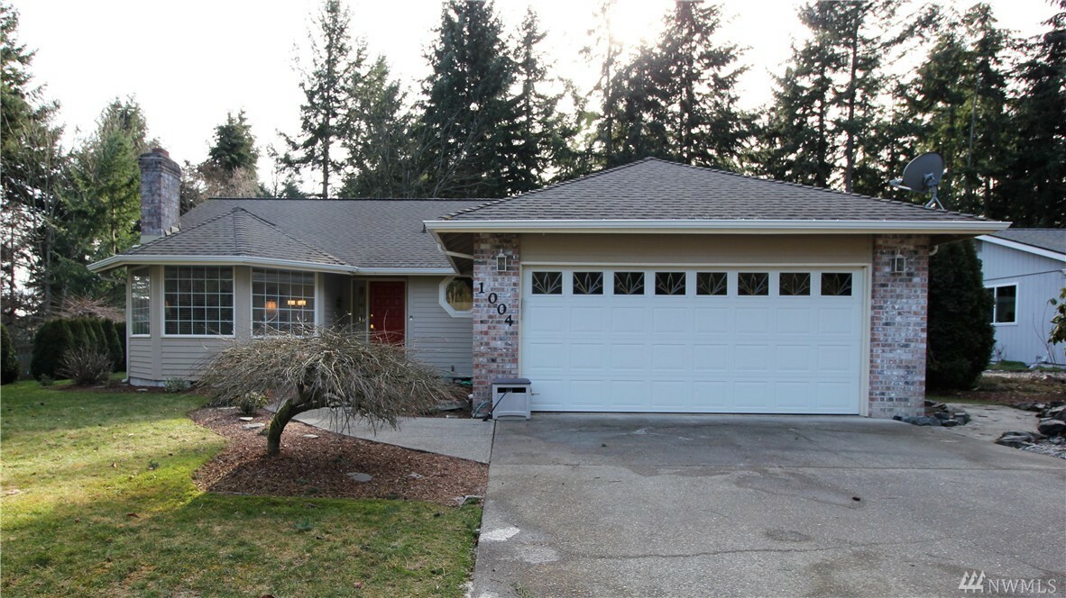 Property Photo:  1004 34th St Ct NW  WA 98335 