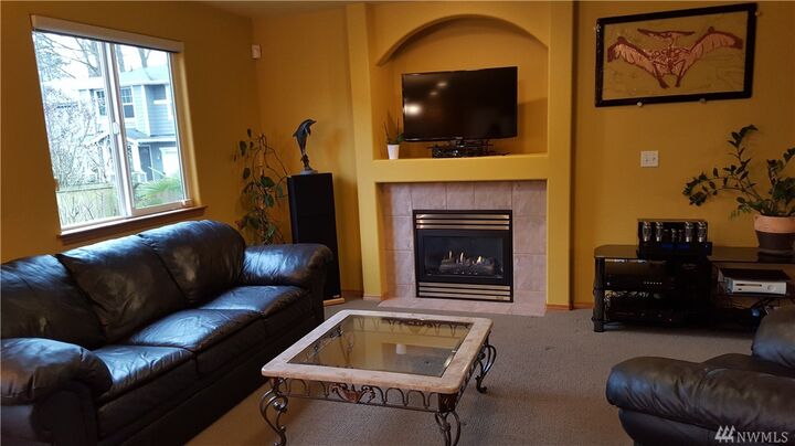 Property Photo:  1526 150th Place SW  WA 98087 