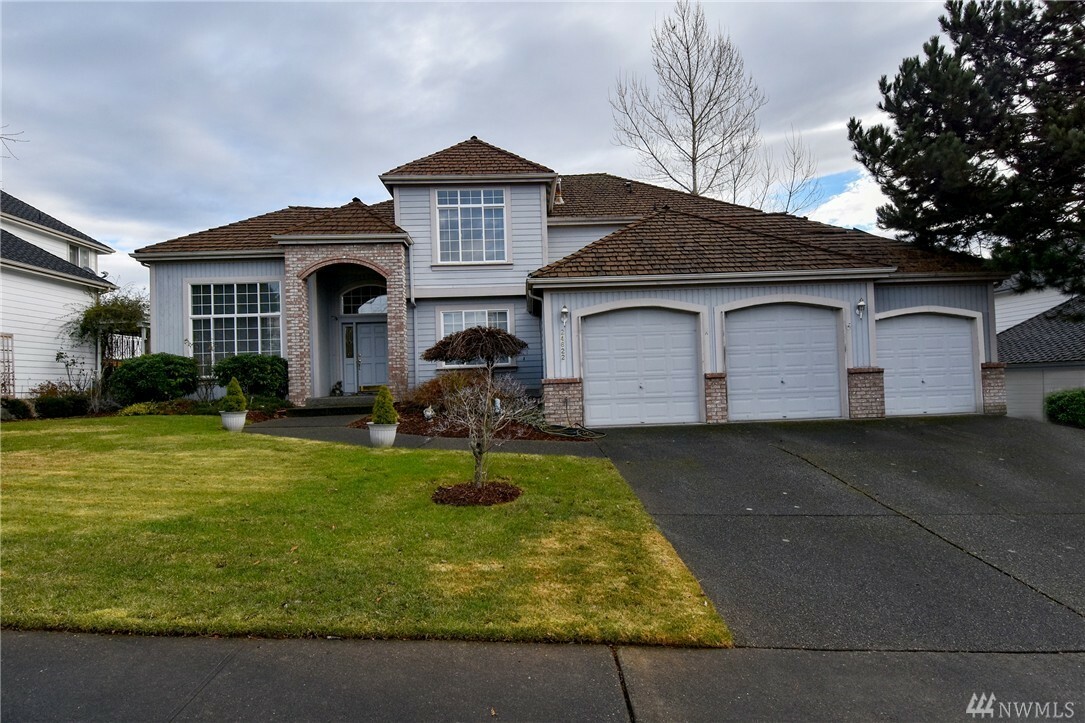 Property Photo:  24622 145th Place SE  WA 98042 