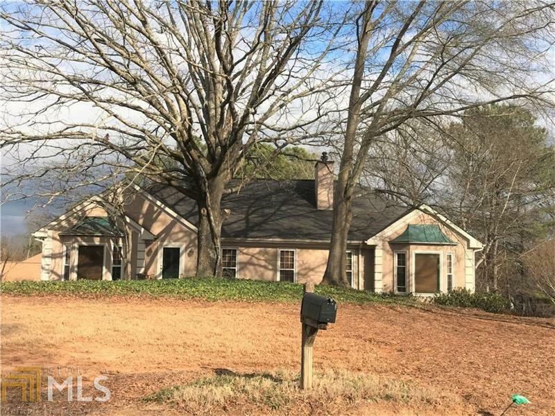 Property Photo:  1320 Willow Tree Dr  GA 30188 