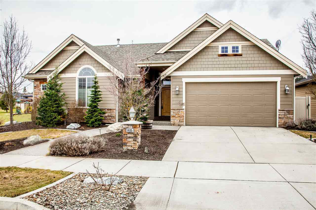 Property Photo: 1405 N River Ridge Blvd WA 99224
