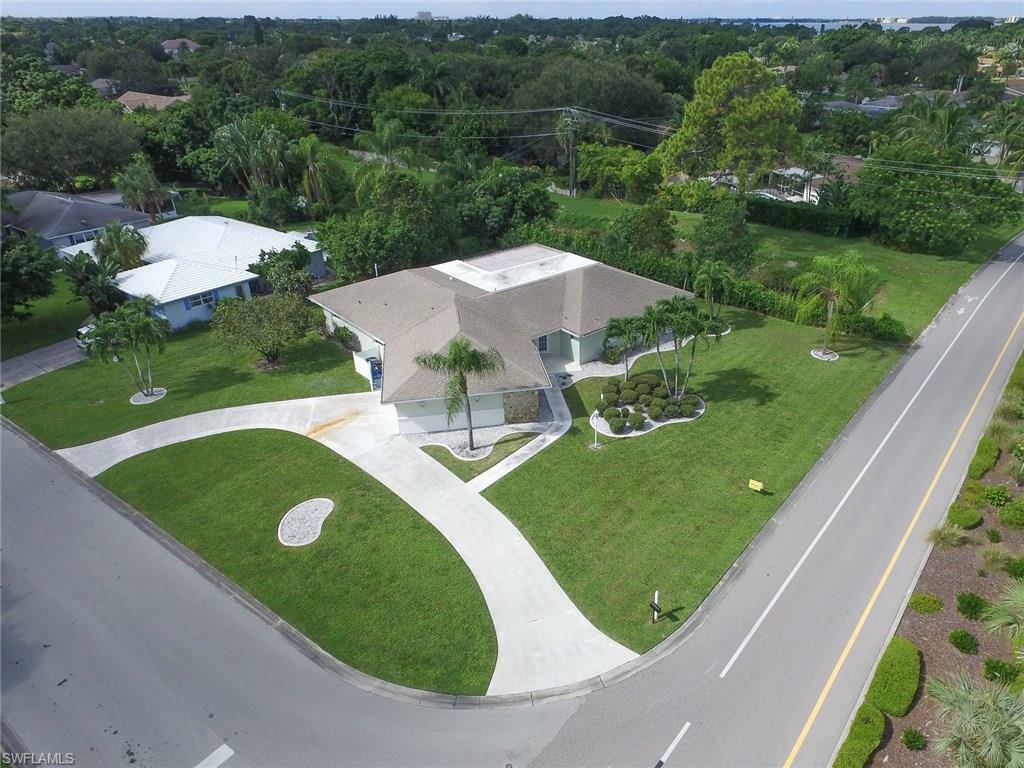 Property Photo: 1406 Tanglewood Parkway FL 33919