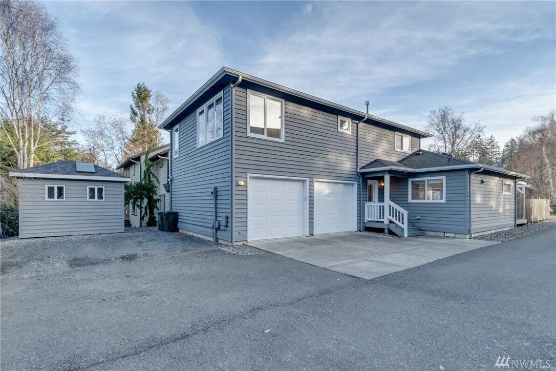 Property Photo: 419 Wilson Ave WA 98225