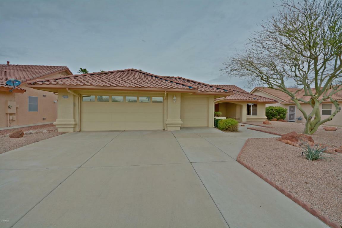 Property Photo:  14226 W Desert Glen Drive  AZ 85375 