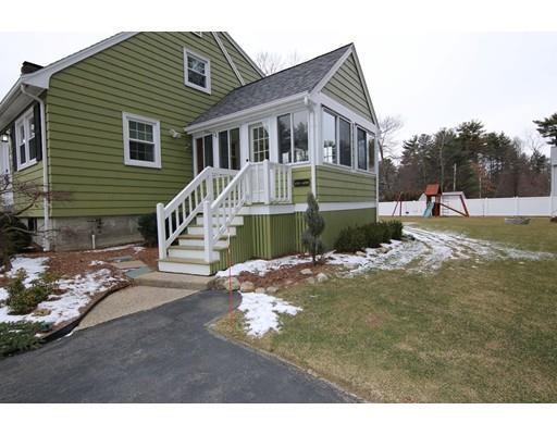 Property Photo: 14 Allen Park Dr MA 01887