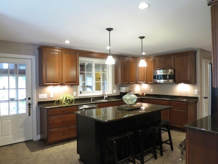Property Photo:  33 Maplevale Road  NH 03827 