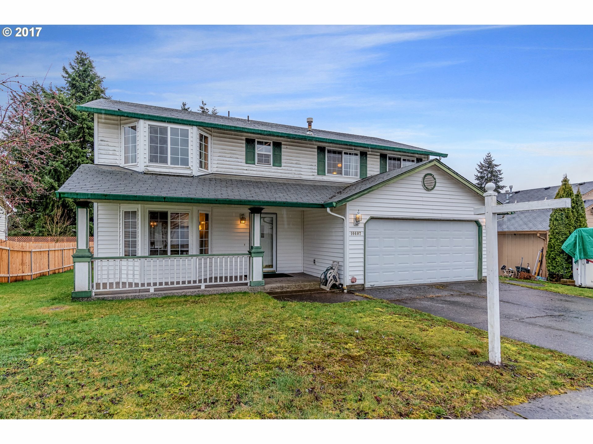 Property Photo:  10407 NE 80th St  WA 98662 