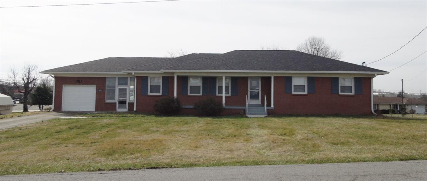 Property Photo: 406 Cloverdale Drive KY 40422