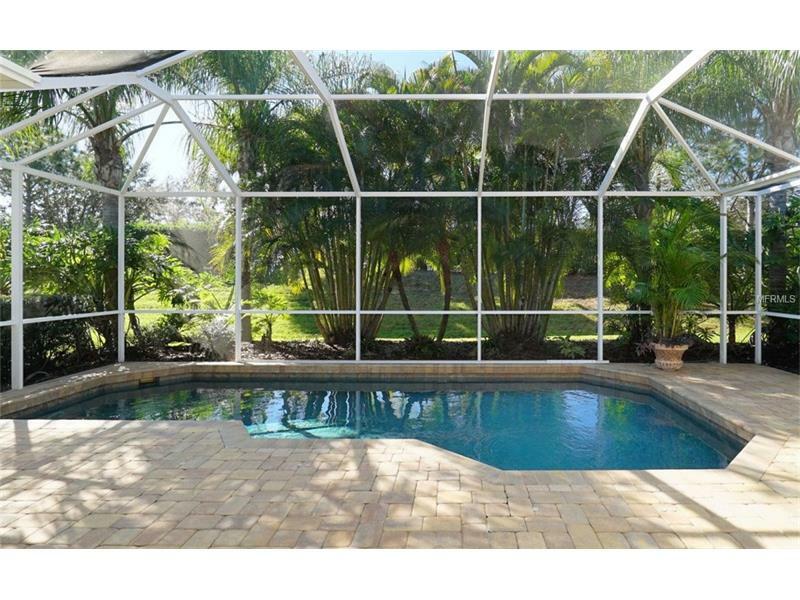 Property Photo: 7914 Edmonston Circle FL 34201