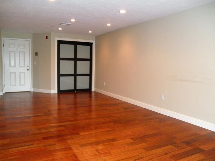 Property Photo:  125 Abbott Farm Lane 125  NH 03051 