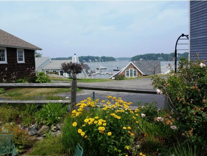 Property Photo:  108 Main Street C  NH 03854 