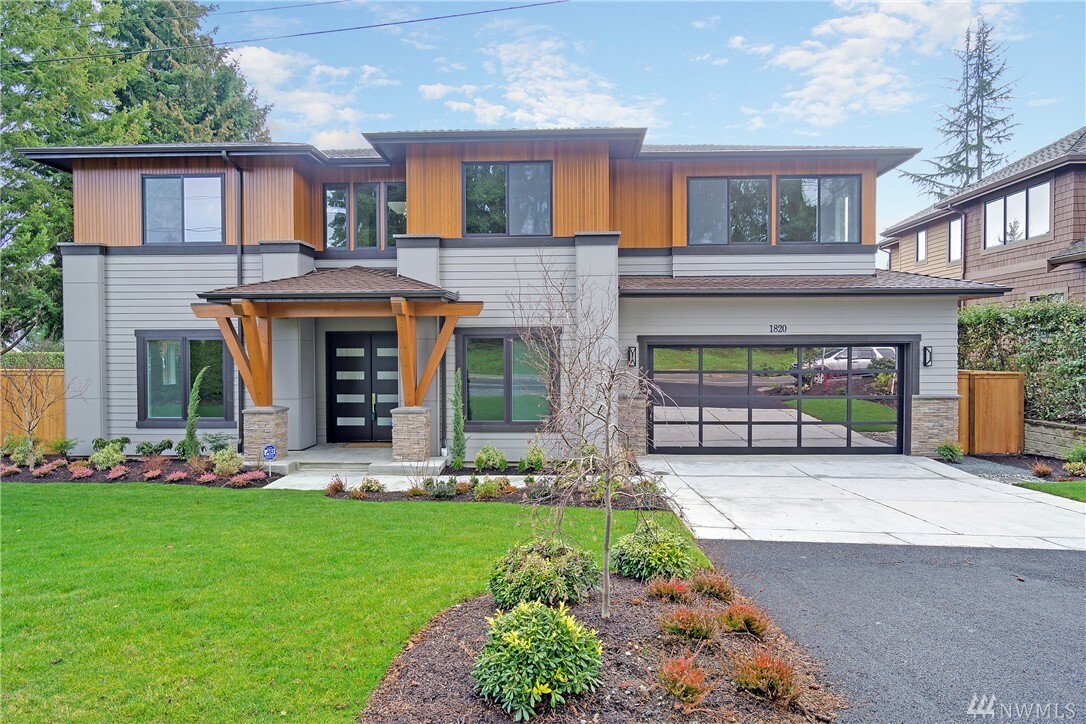 Property Photo: 1820 98th Ave NE WA 98004