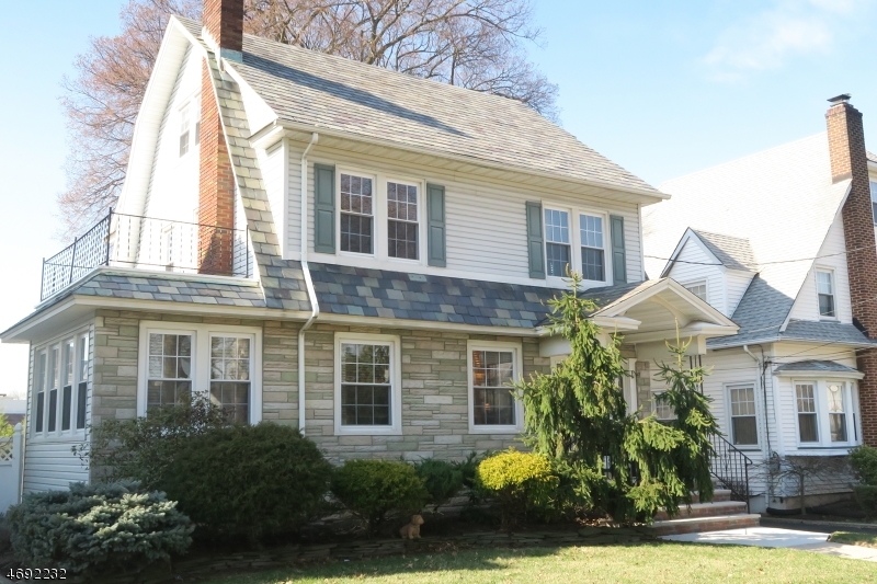 Property Photo:  1018 Byron Ave  NJ 07208 