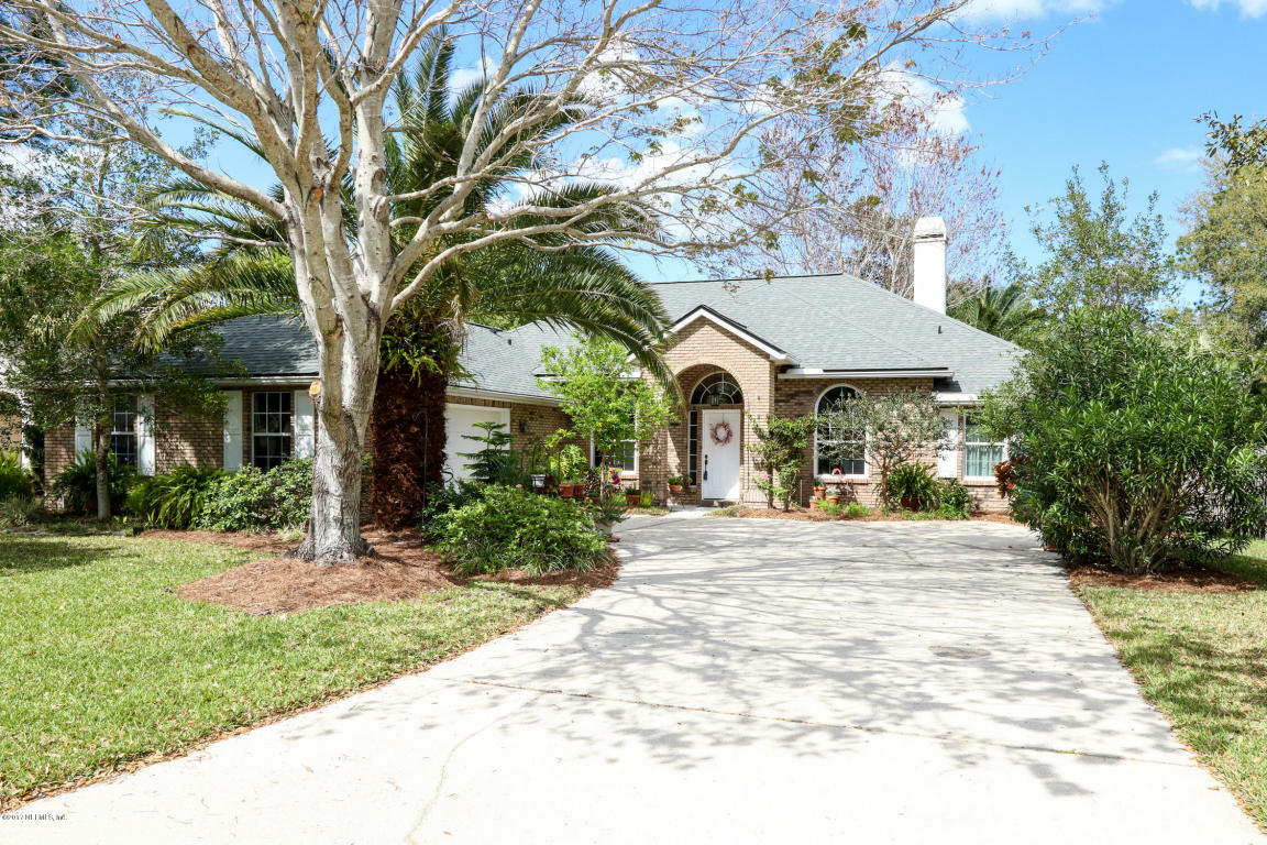 Property Photo:  1904 Fox Glove Lane  FL 32003 