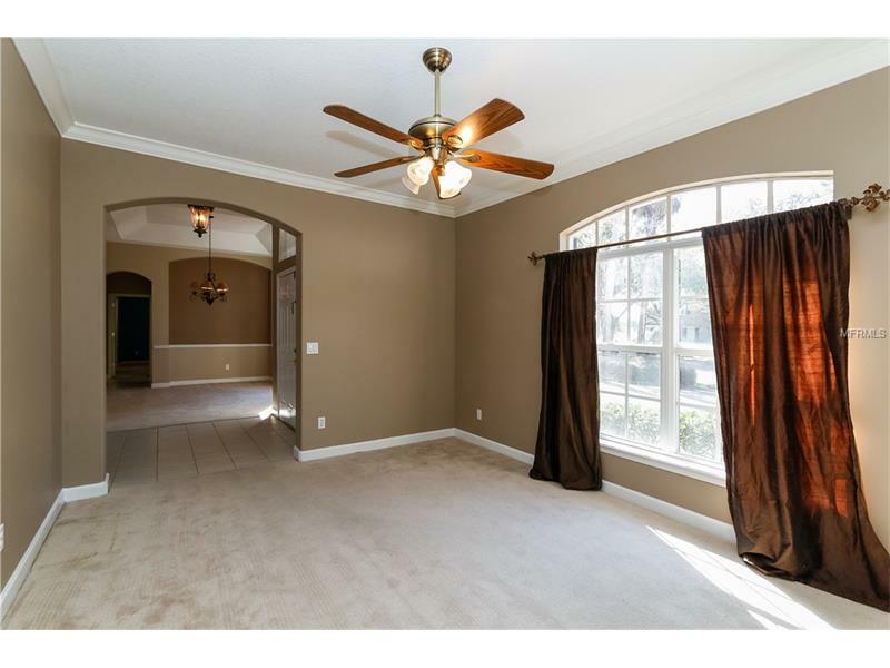 Property Photo:  8009 Gavin Court  FL 32835 