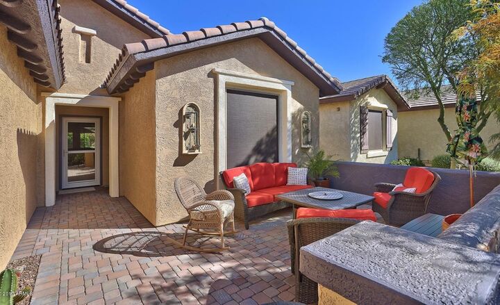 Property Photo:  26848 W Runion Drive  AZ 85396 